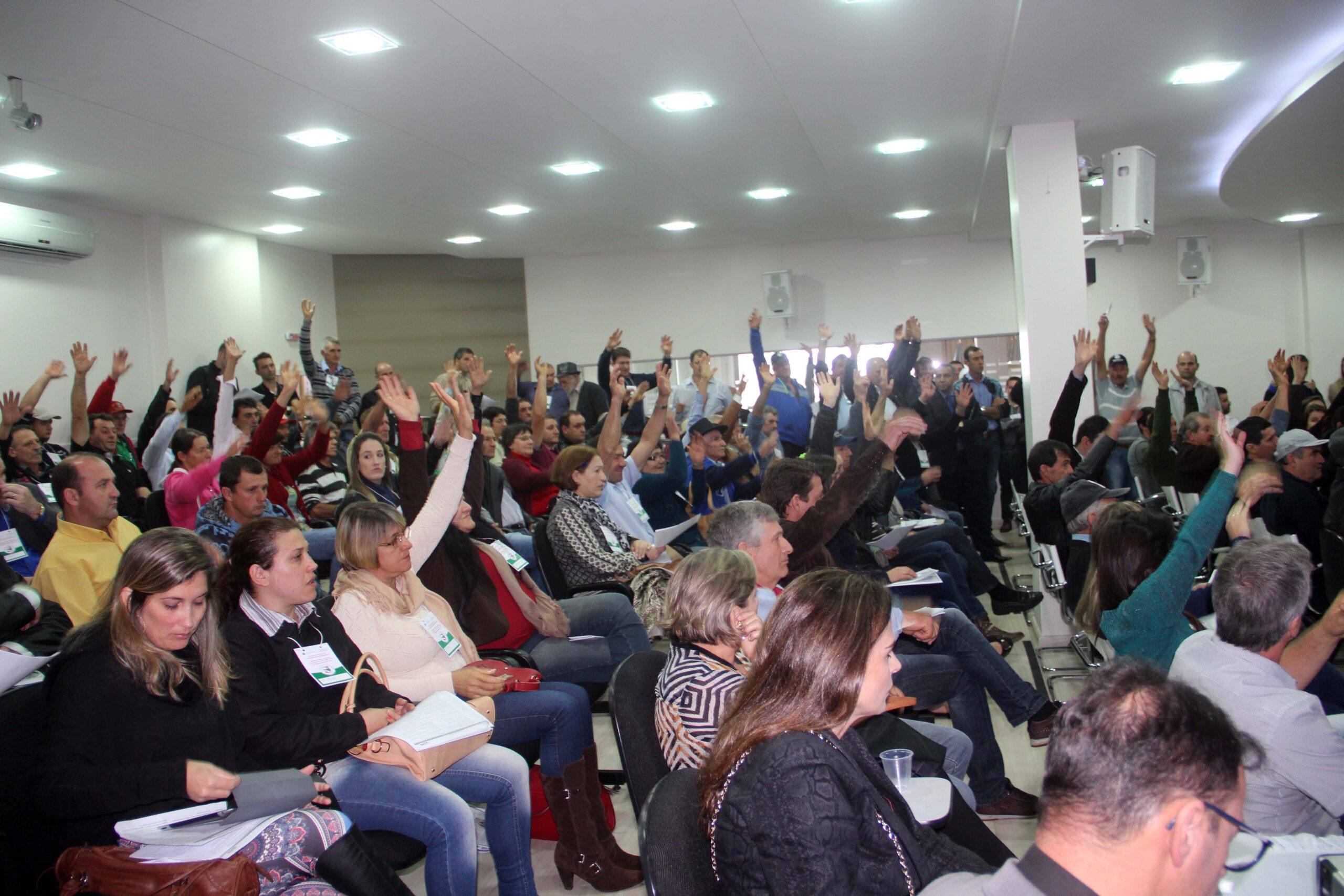 O município de Jardinópolis foi representado por mais de 60 pessoas nesta Audiência Pública promovida pela Assembleia.